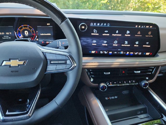 New 2026 Chevrolet Tahoe High Country w/ LPO, Illumination Package AWD/4WD image 28