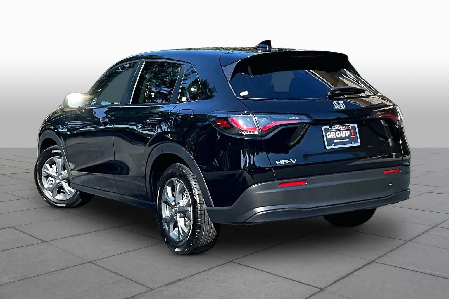Certified 2026 Honda HR-V LX image 12