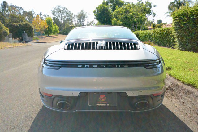 Used 2021 Porsche 911 AWD/4WD image 6