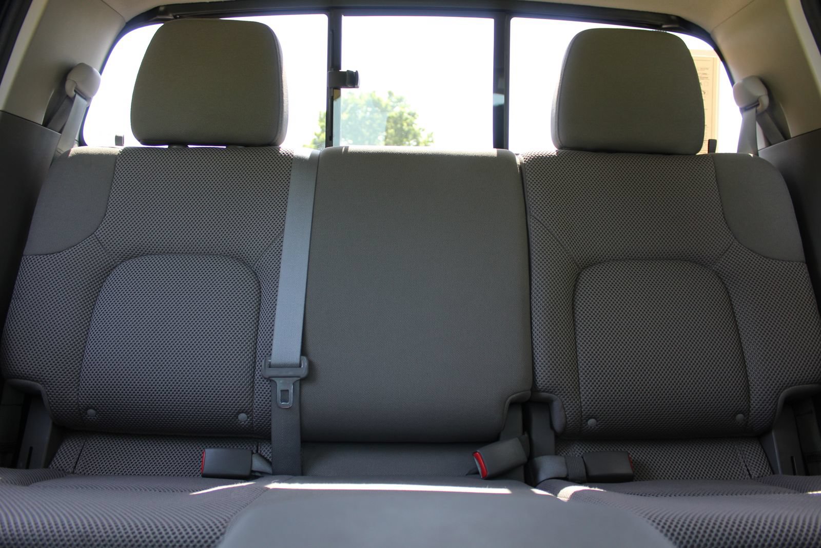 Used 2020 Nissan Frontier SV AWD/4WD image 13