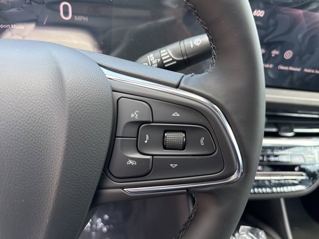 New 2025 Buick Envista Avenir image 12