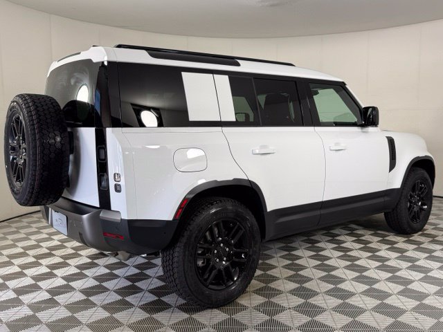 New 2026 Land Rover Defender 110 S AWD/4WD image 8