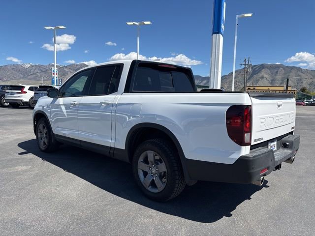 Used 2025 Honda Ridgeline TrailSport image 5