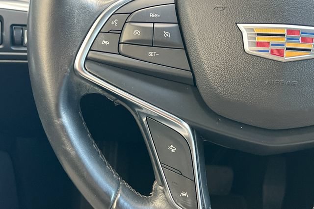 Used 2023 Cadillac XT5 Luxury FWD image 32