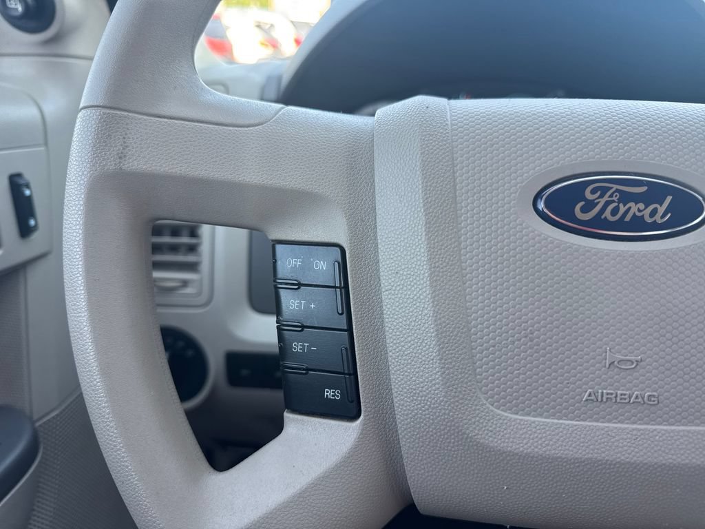 Used 2012 Ford Escape XLS FWD image 34