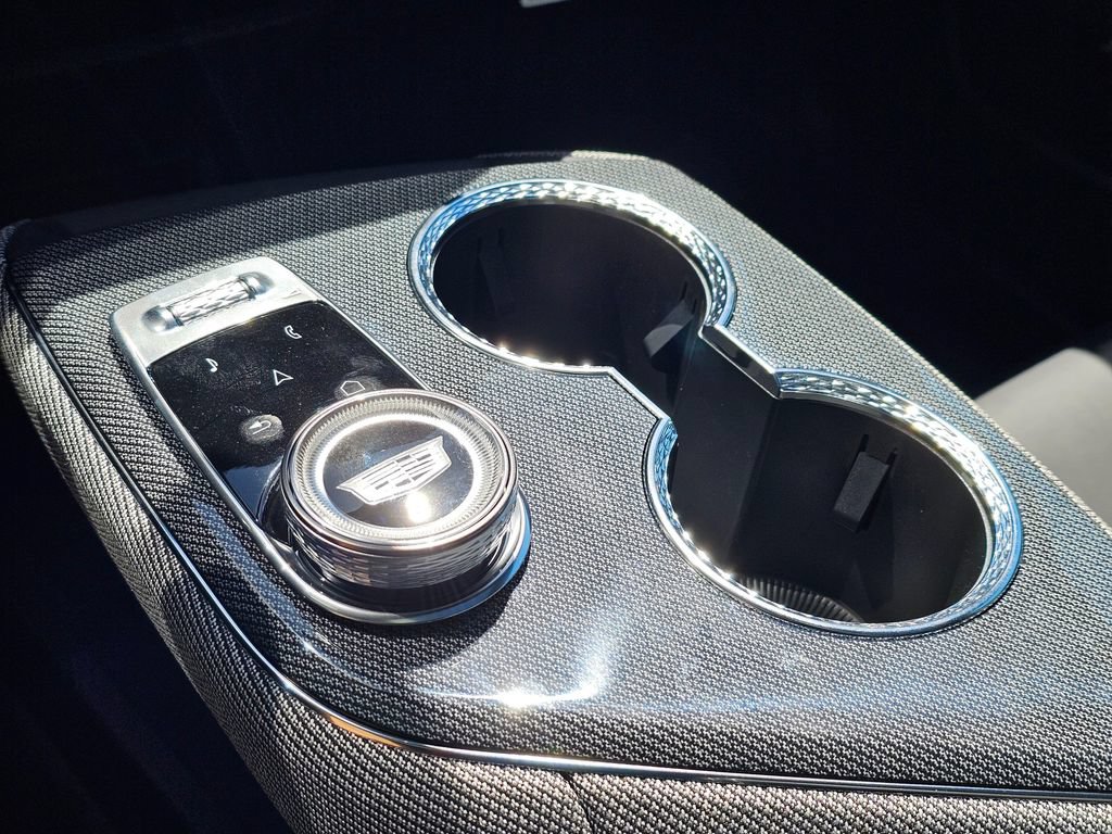 New 2026 Cadillac Optiq Sport 1 AWD/4WD image 32