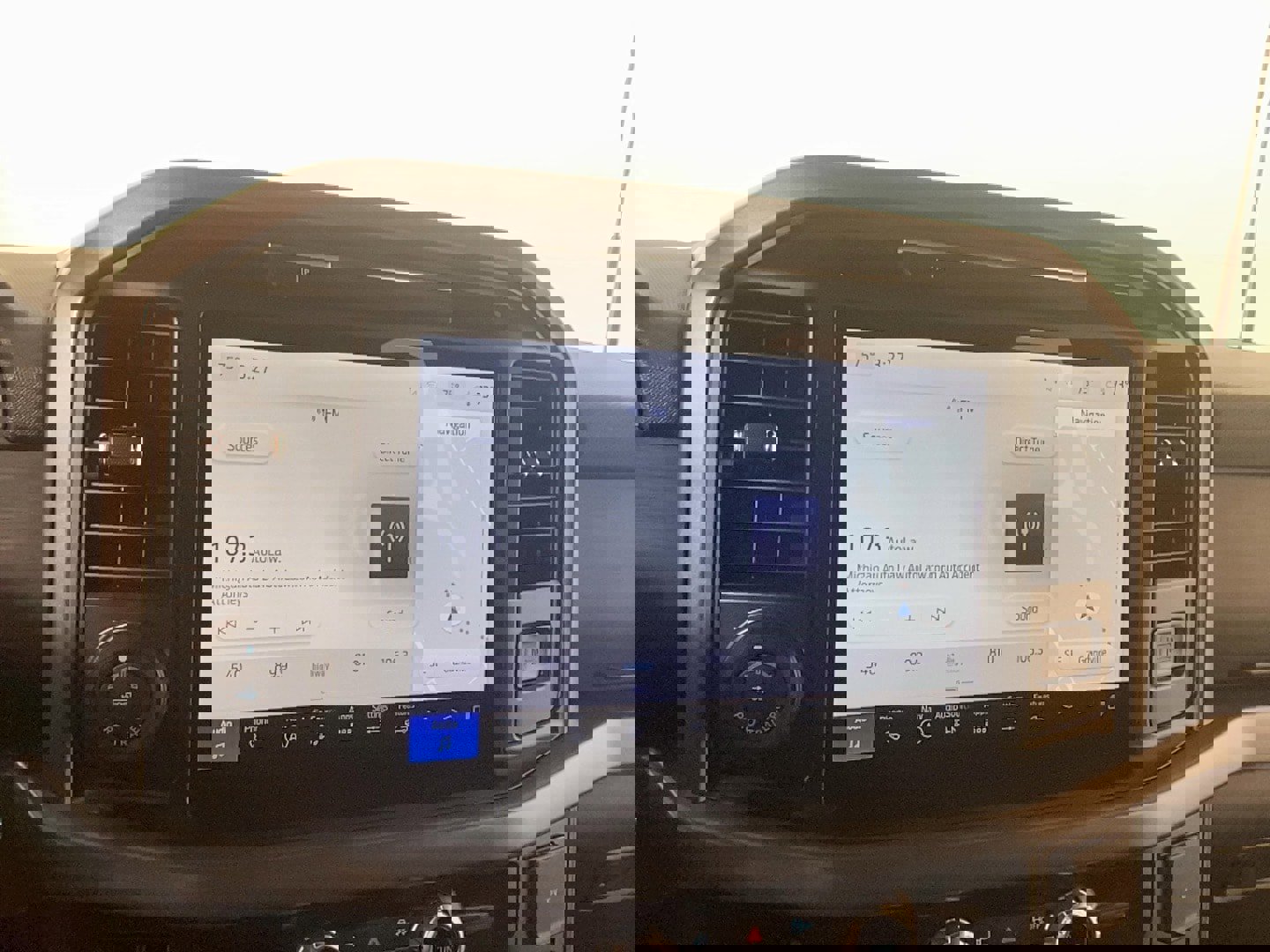 Used 2025 Ford F150 XLT w/ Equipment Group 302A MID image 24