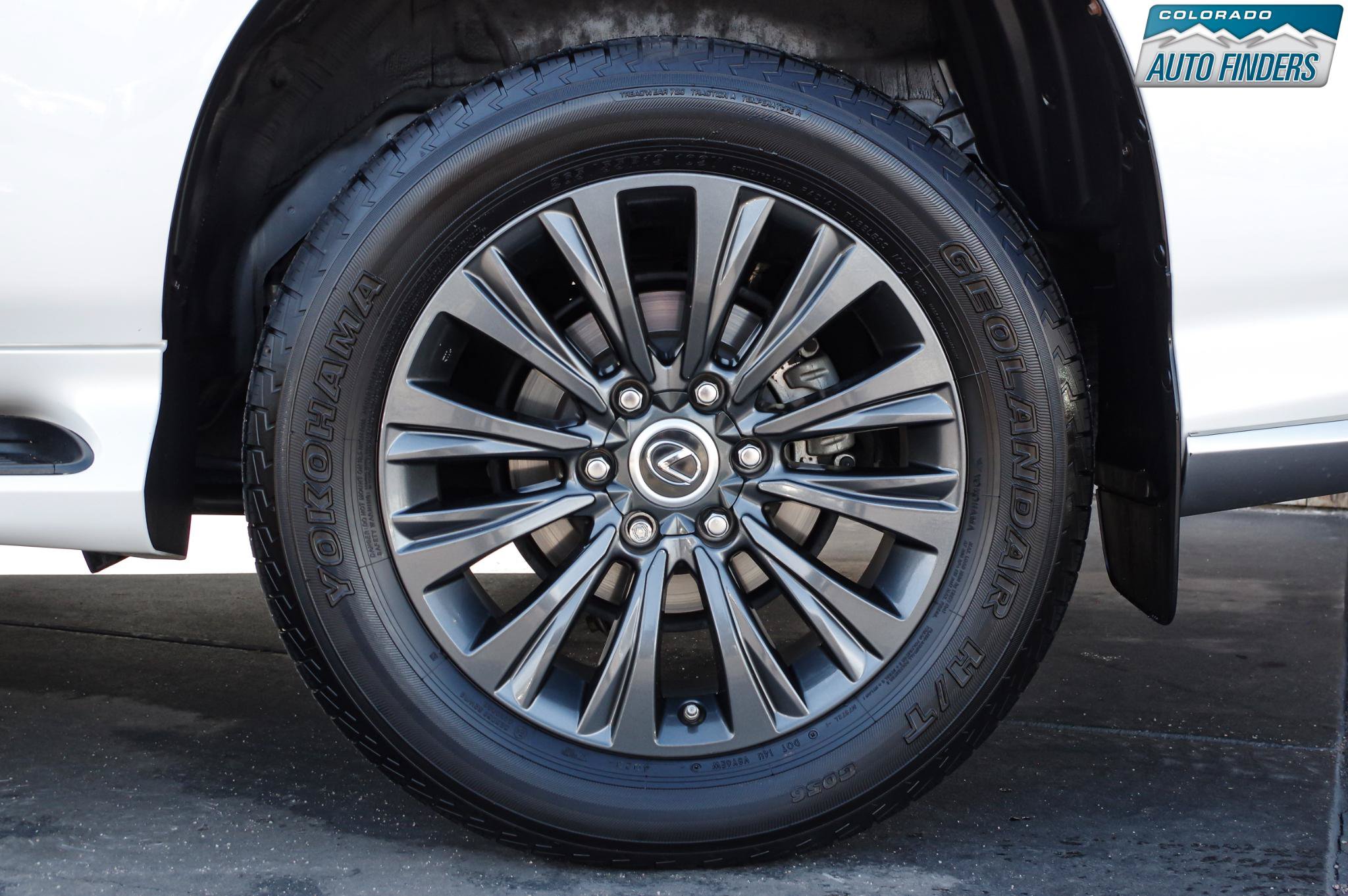 Used 2020 Lexus GX 460 Premium AWD/4WD image 25