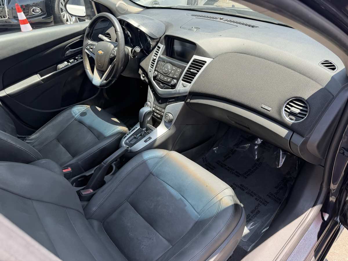 Used 2014 Chevrolet Cruze LTZ w/ RS Package FWD image 14