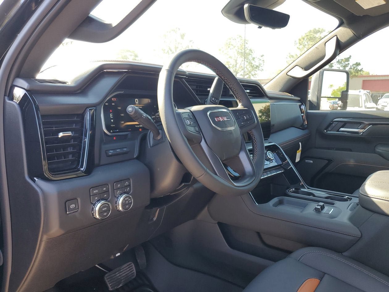 New 2026 GMC Sierra 3500 AT4 w/ AT4 Premium Plus Package AWD/4WD image 21