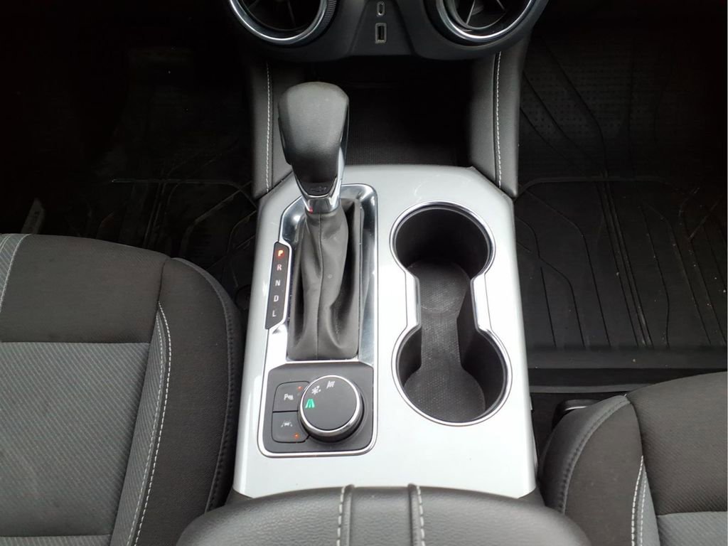Used 2023 Chevrolet Blazer LT w/ Driver Confidence Package FWD image 28