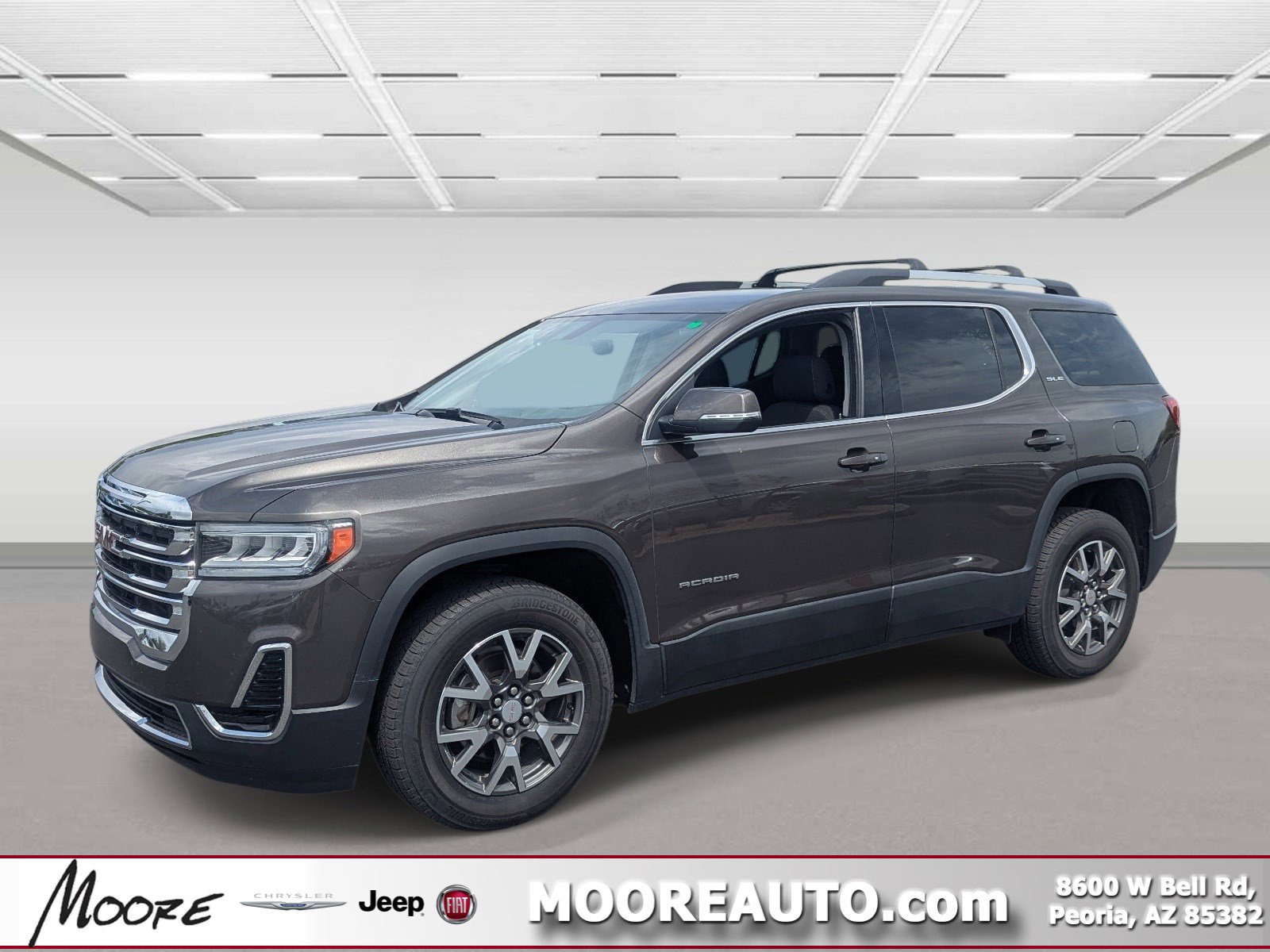 Used 2020 GMC Acadia SLE w/ Driver Convenience Package image 1
