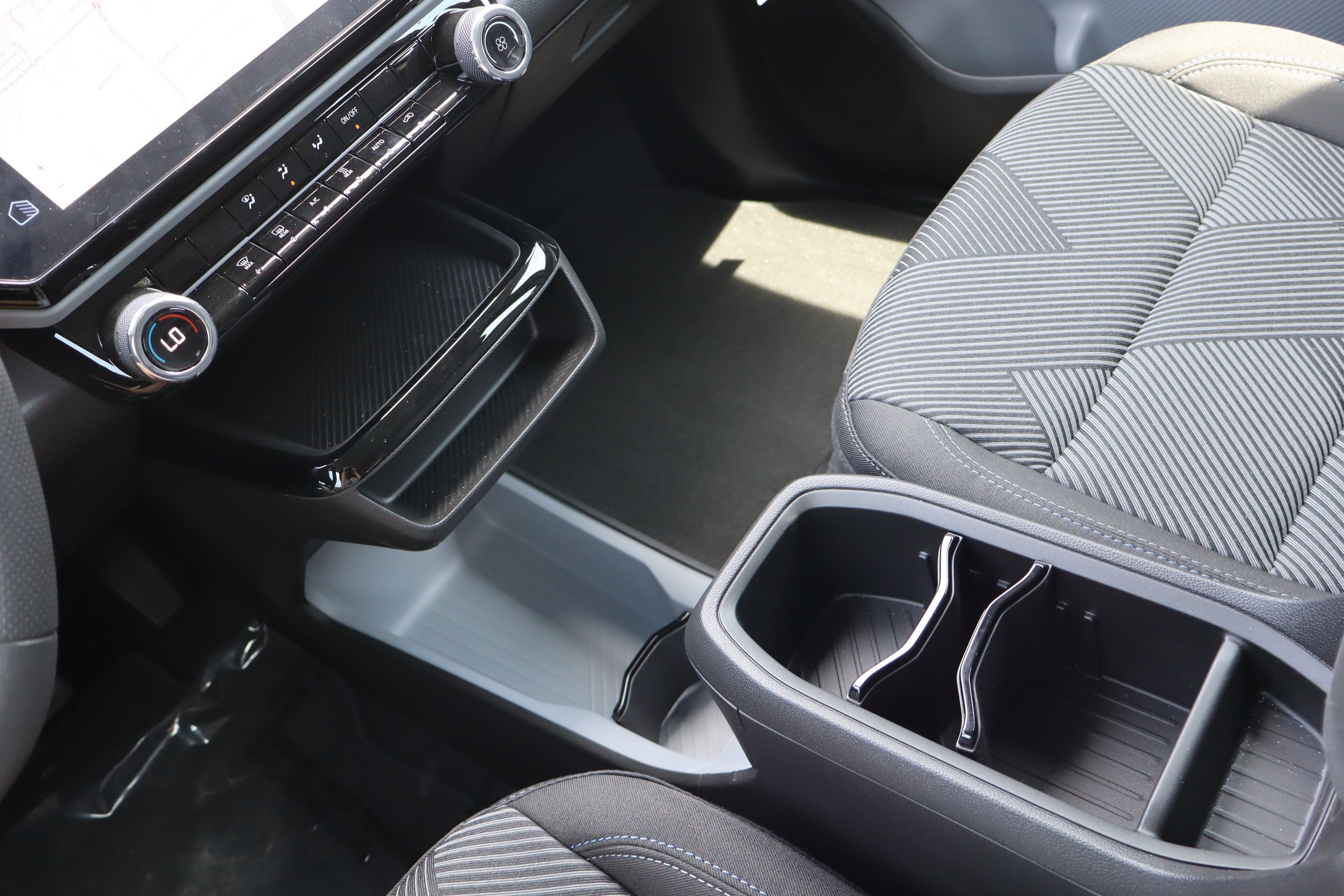 New 2027 Chevrolet Bolt LT FWD image 17