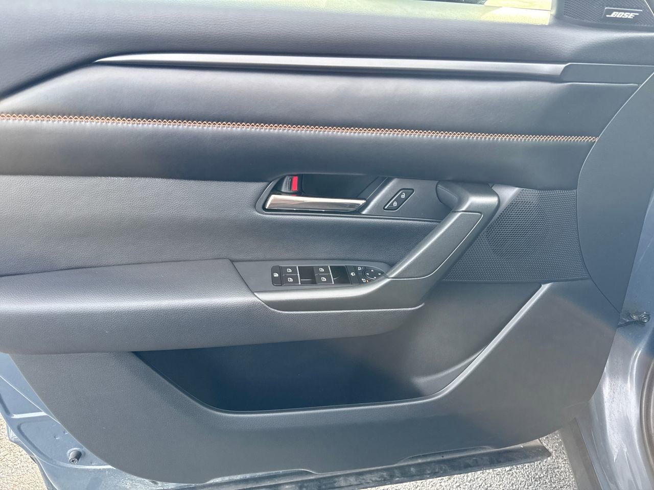 Used 2023 MAZDA CX-50 AWD 2.5 S w/ Premium Package image 18