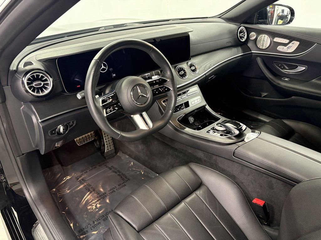 Used 2023 Mercedes-Benz E 450 4MATIC Cabriolet image 10