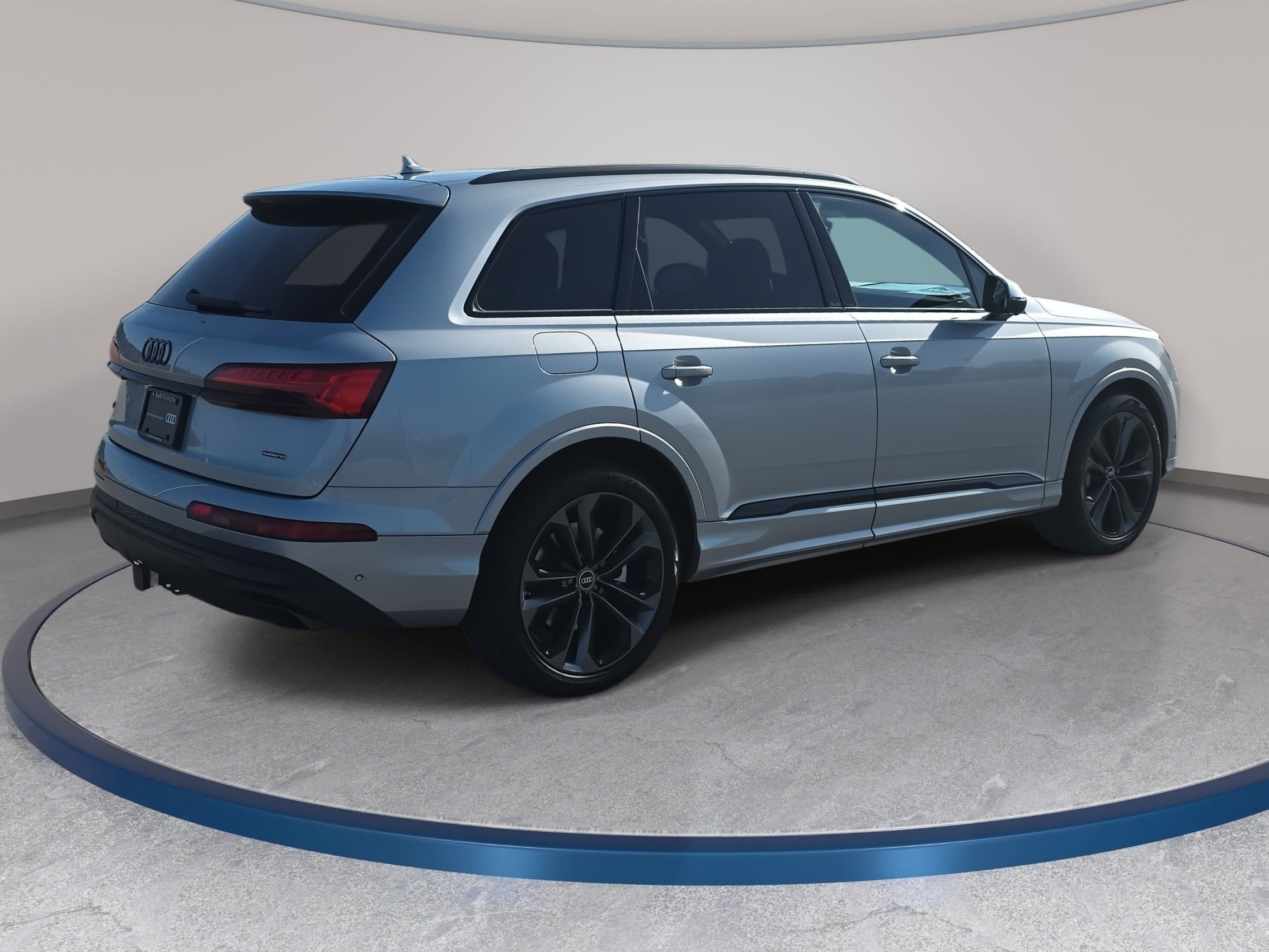 Certified 2025 Audi Q7 3.0T Prestige w/ Prestige Package image 5