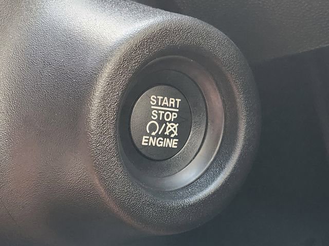 Used 2025 RAM ProMaster 2500 w/ Convenience Group image 21