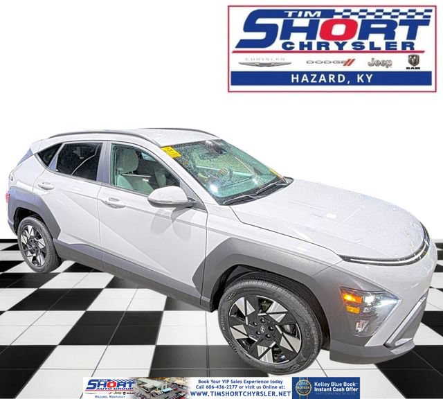 Used 2025 Hyundai Kona SEL AWD/4WD image 1