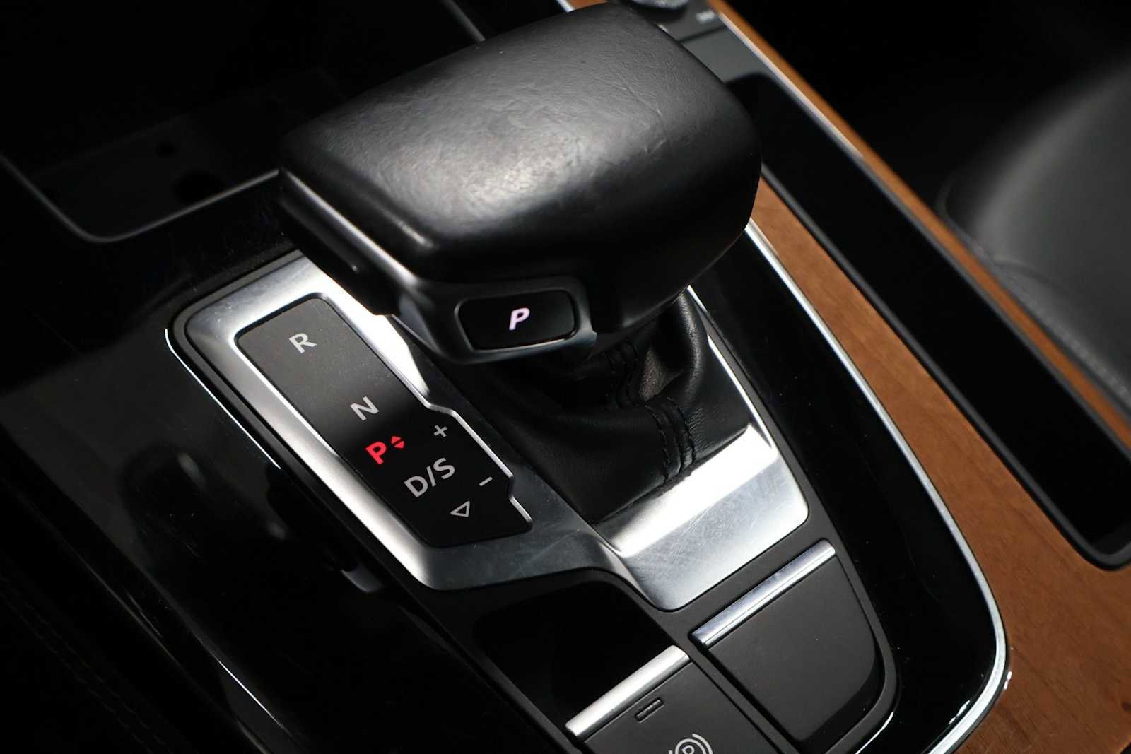 Used 2021 Audi Q5 Premium Plus AWD/4WD image 26