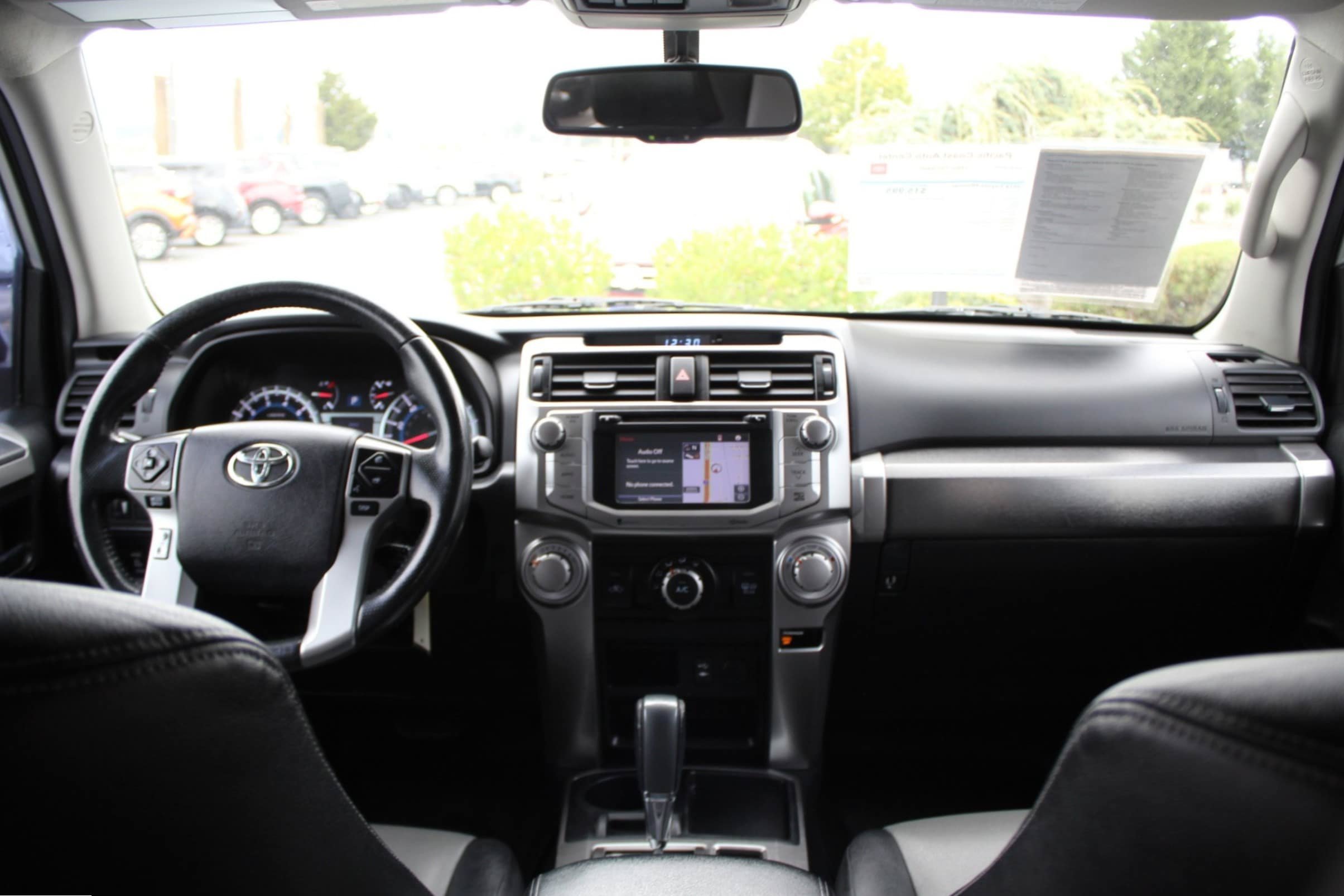 Used 2014 Toyota 4Runner SR5 Premium RWD image 27