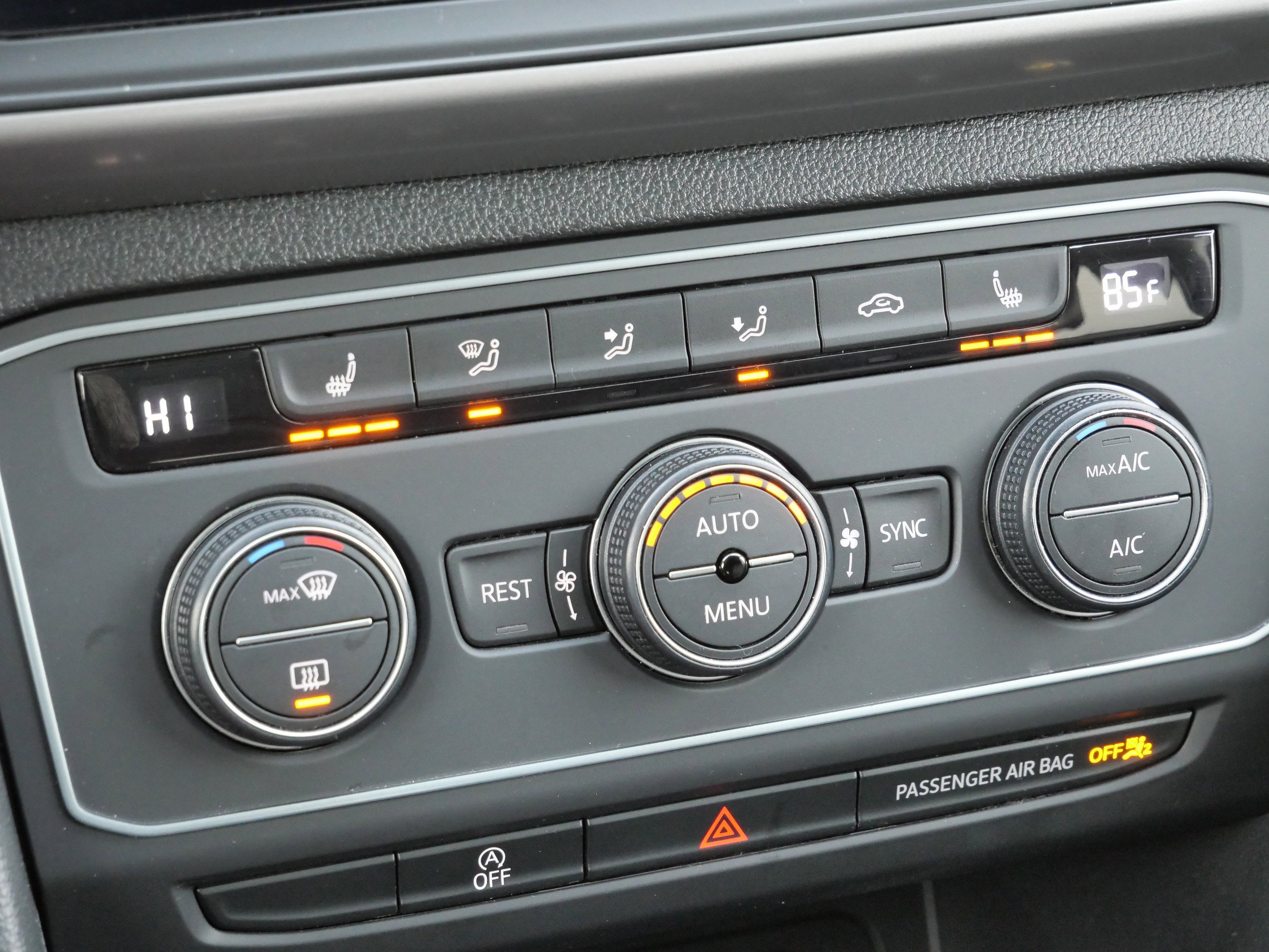 Certified 2021 Volkswagen Atlas SE image 24