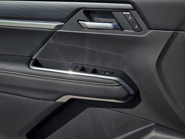New 2026 GMC Acadia Elevation w/ Black Edition FWD image 17
