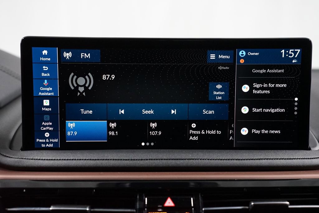 Used 2025 Acura MDX w/ Technology Package image 19