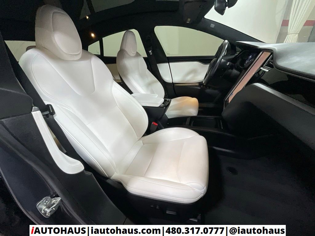 Used 2020 Tesla Model S Long Range Plus image 20