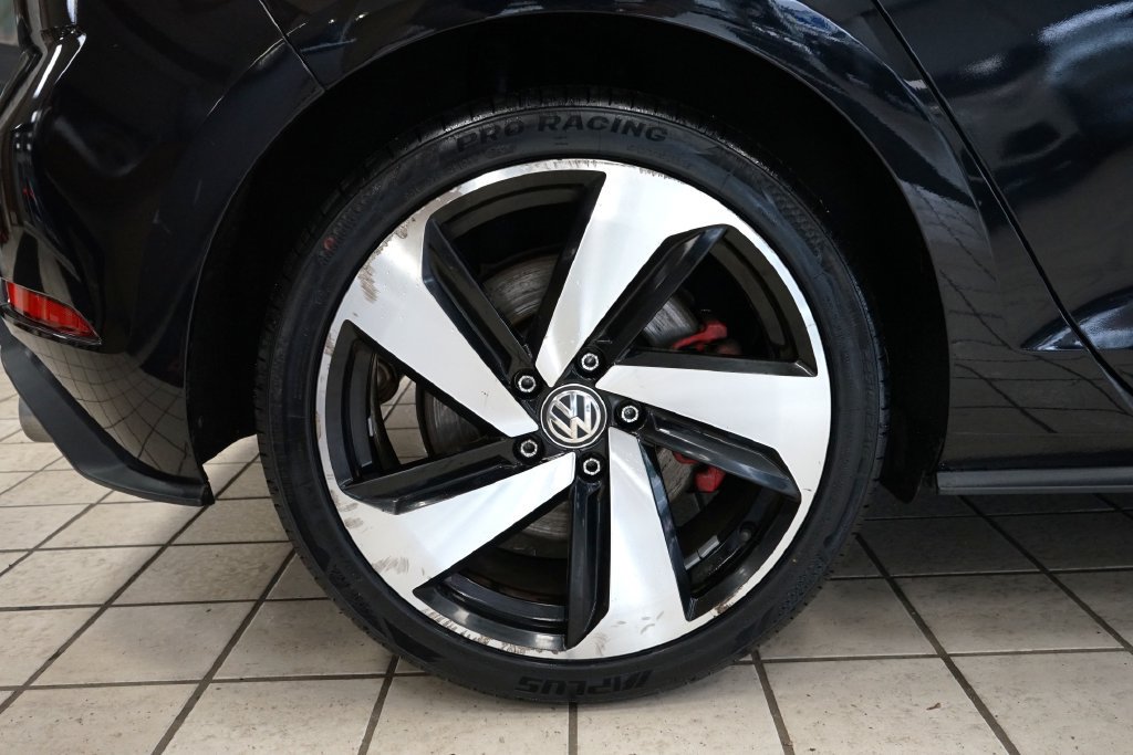 Used 2019 Volkswagen GTI SE FWD image 53