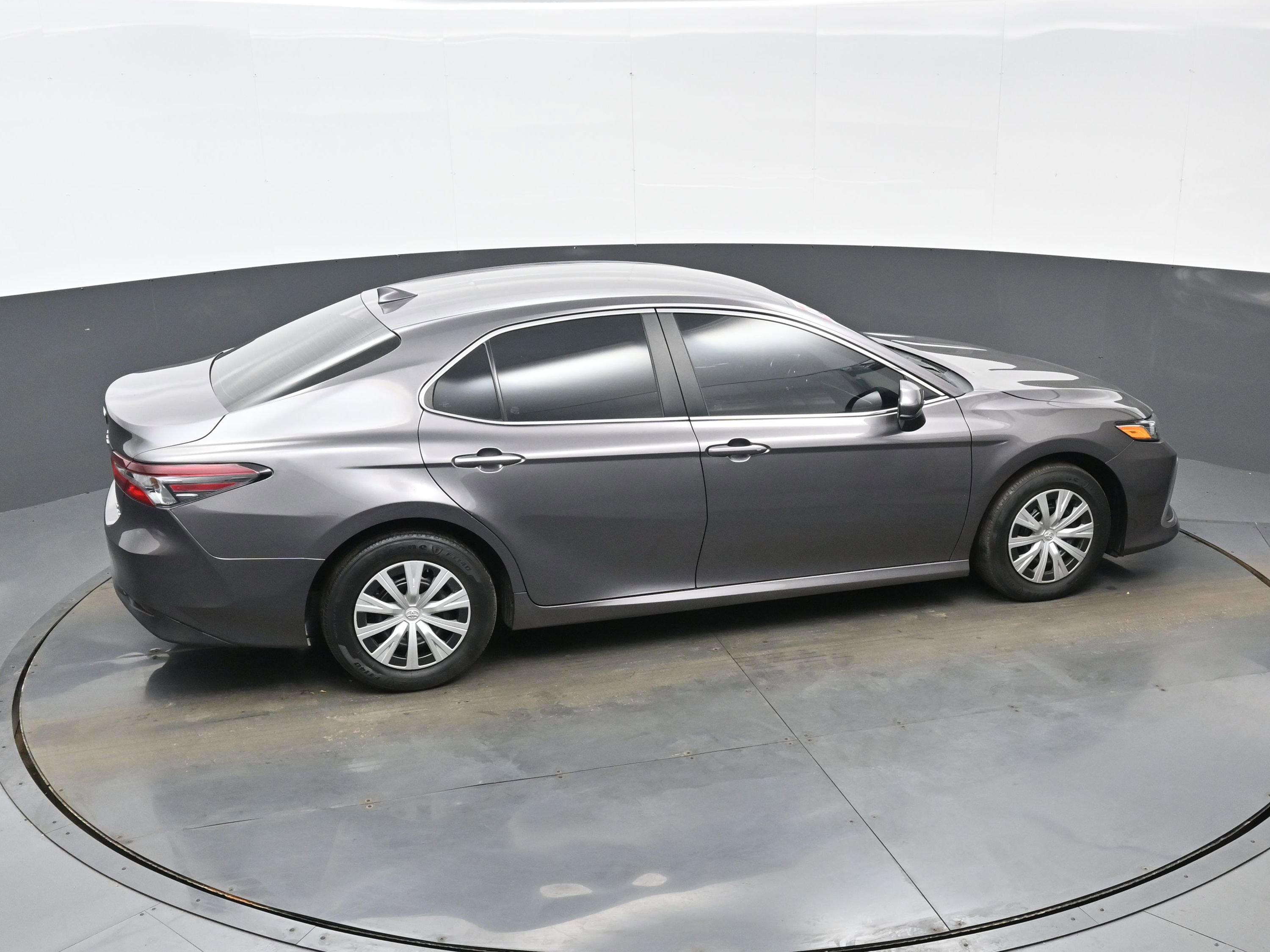 Used 2023 Toyota Camry LE image 41
