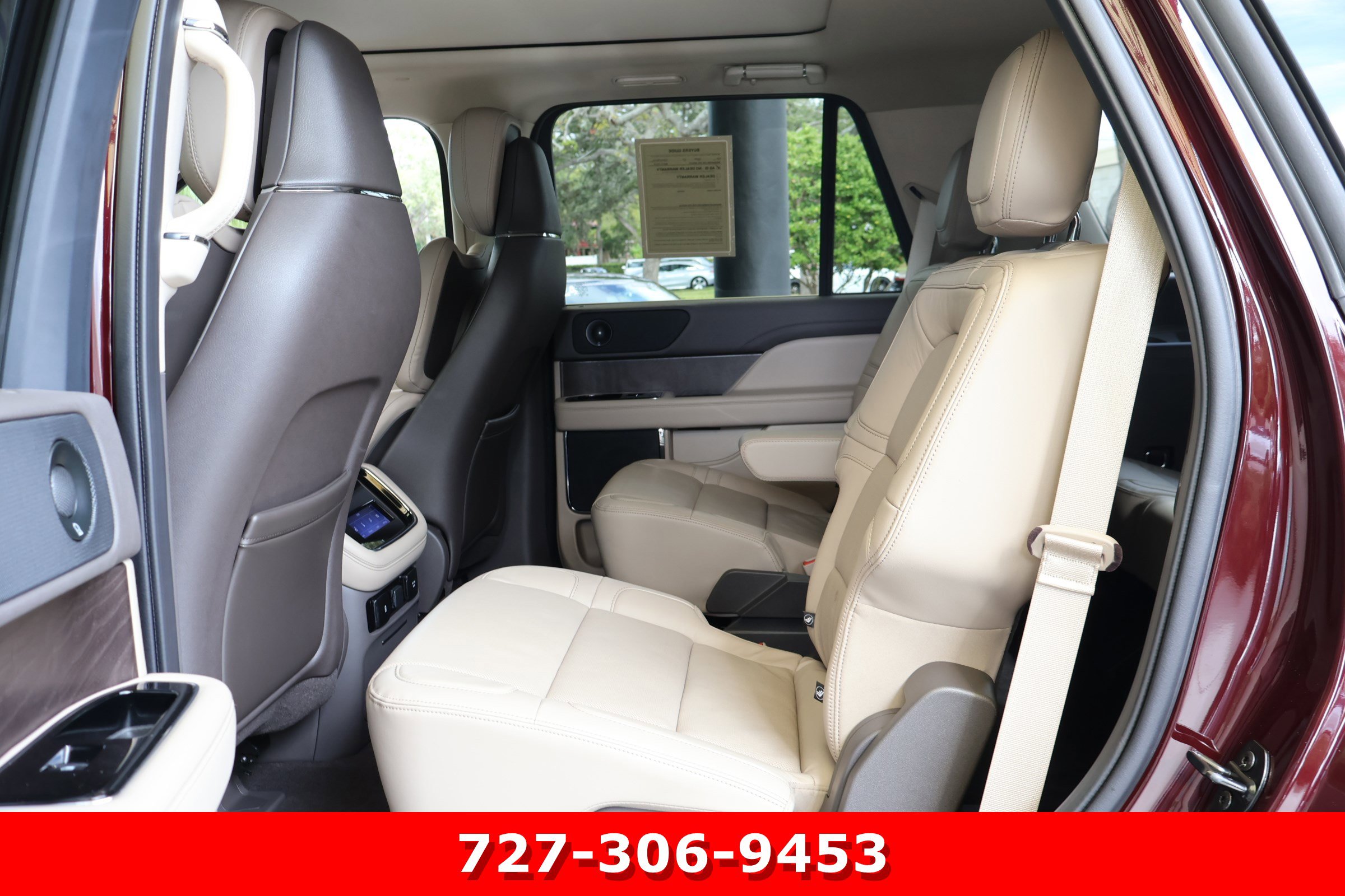 Used 2024 Lincoln Navigator Reserve image 19