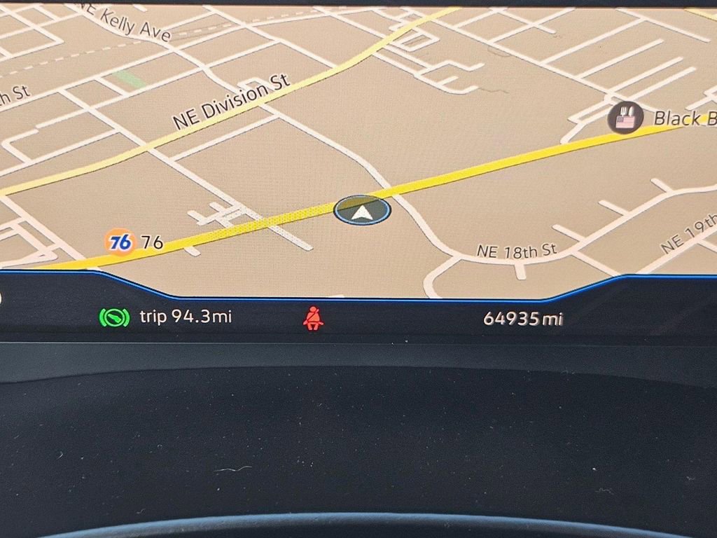 Used 2021 Volkswagen Atlas Cross Sport SEL image 16