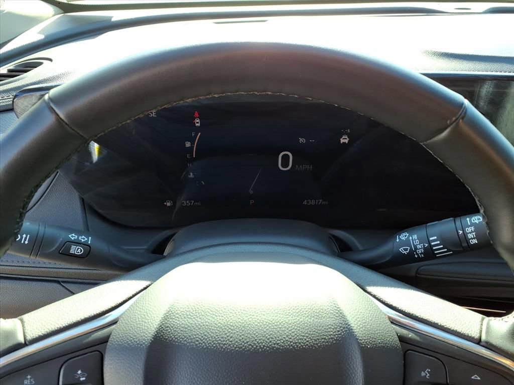 Used 2024 Buick Encore GX Sport Touring w/ Comfort Package image 18