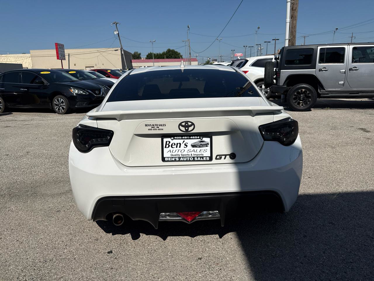 Used 2015 Scion FR-S RWD image 7
