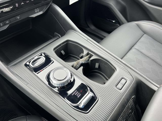 New 2026 Jeep Cherokee Overland w/ Trailer Tow Group image 18