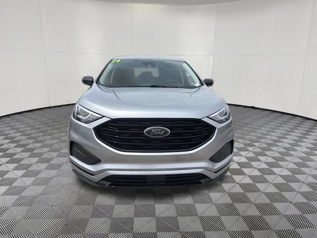 Certified 2024 Ford Edge SE w/ Black Appearance Package AWD/4WD image 14