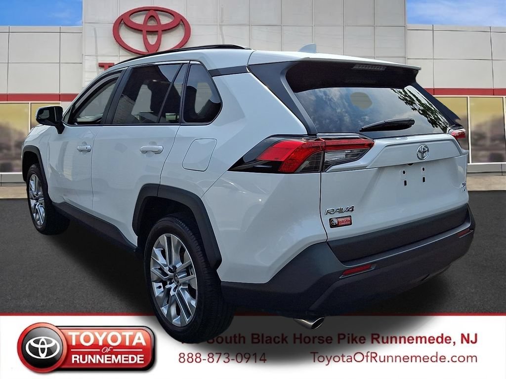 Certified 2025 Toyota RAV4 XLE Premium AWD/4WD image 4