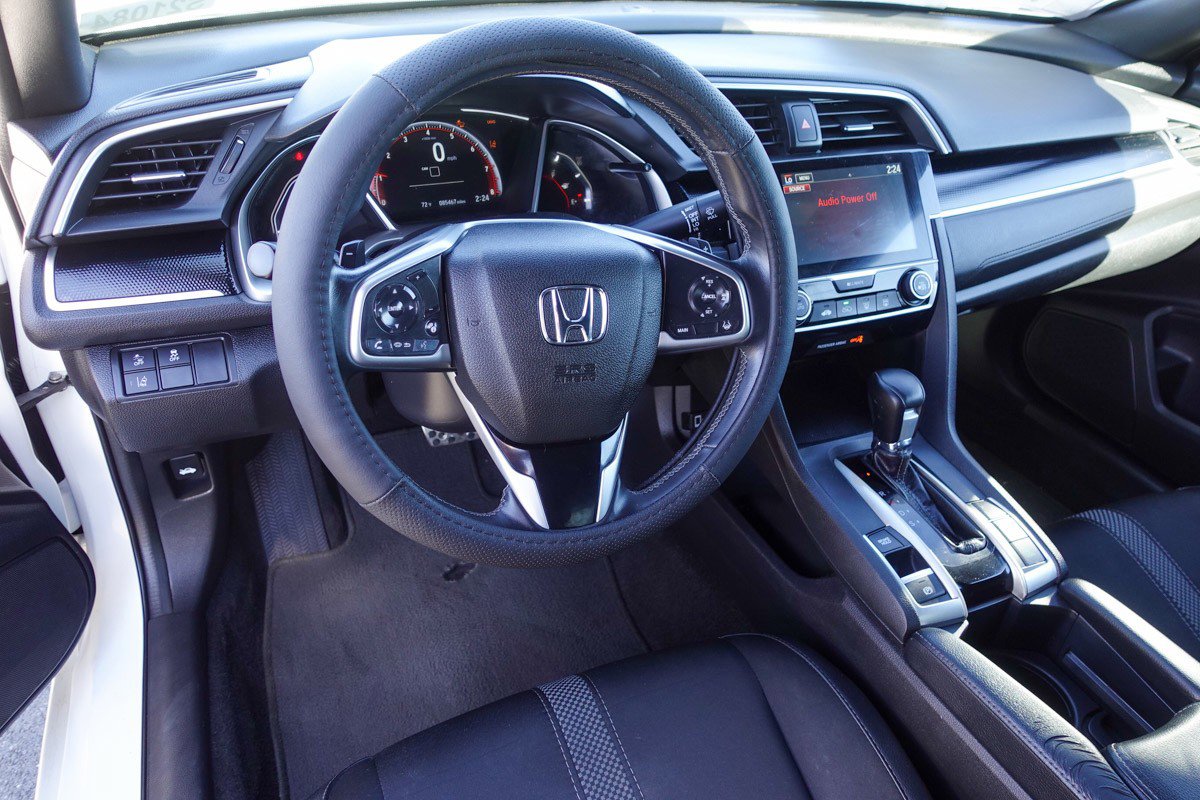 Used 2020 Honda Civic Sport image 9