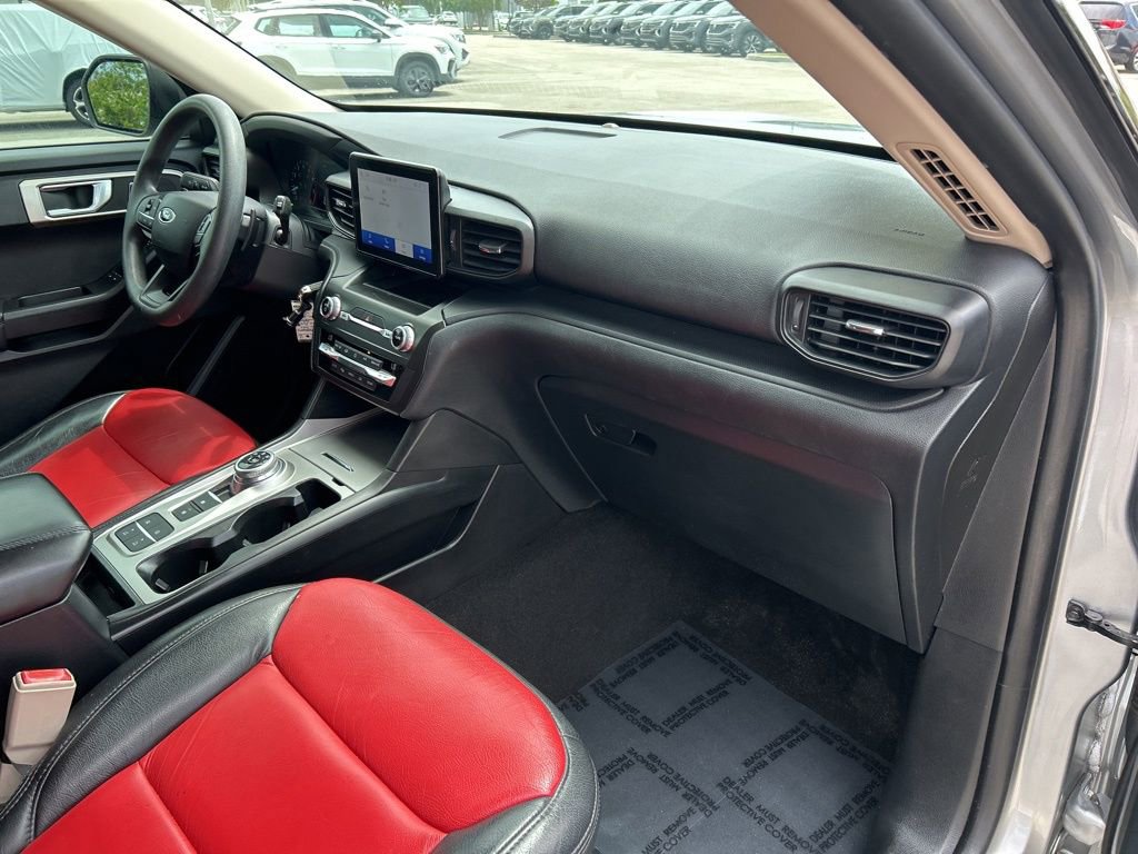 Used 2020 Ford Explorer 2WD w/ Class III Trailer Tow Package image 37