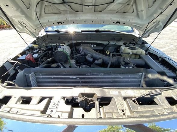 Used 2014 Ford F550 2WD Regular Cab Super Duty image 50