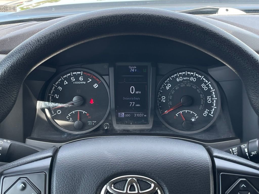 Used 2022 Toyota Tacoma SR image 15