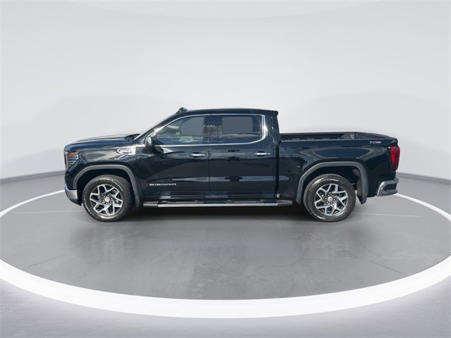Used 2023 GMC Sierra 1500 SLT w/ SLT Premium Package image 4