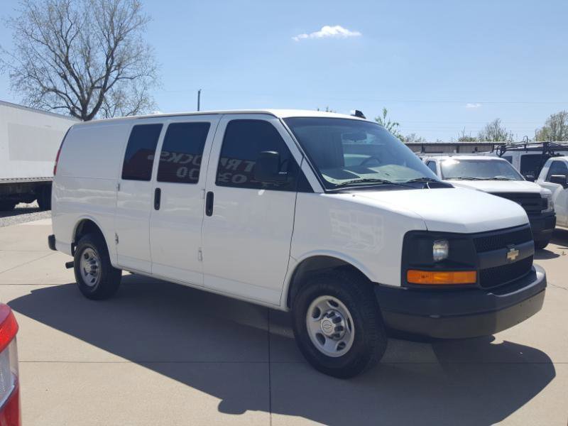 Used 2016 Chevrolet Express 2500 RWD image 5