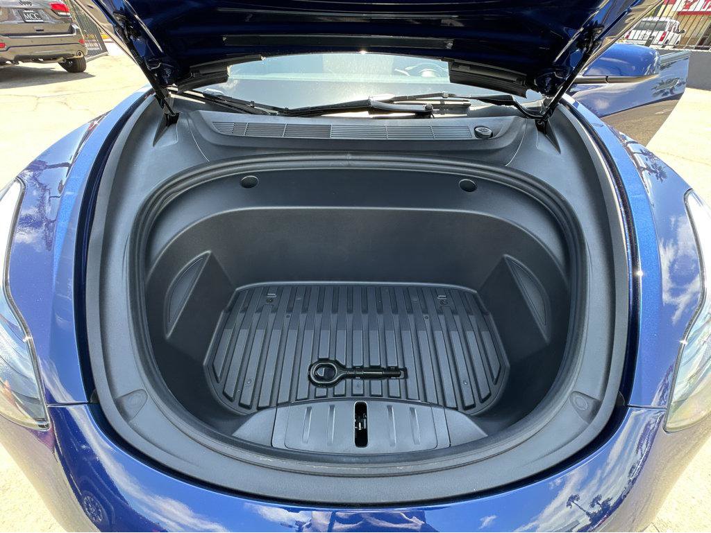 Used 2023 Tesla Model 3 Standard Range RWD image 38