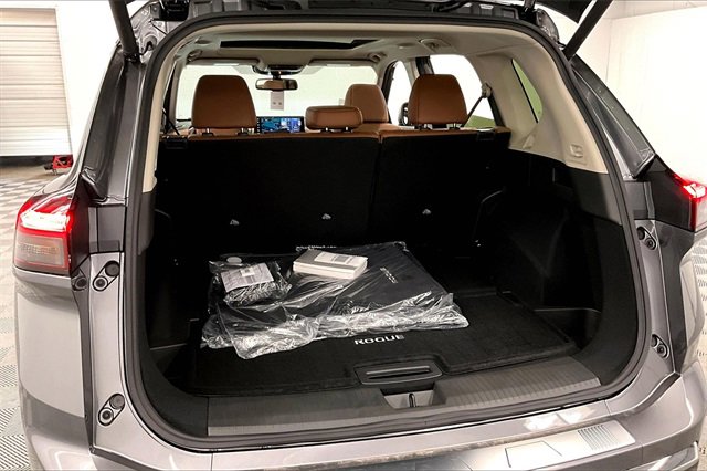 New 2026 Nissan Rogue Platinum image 40