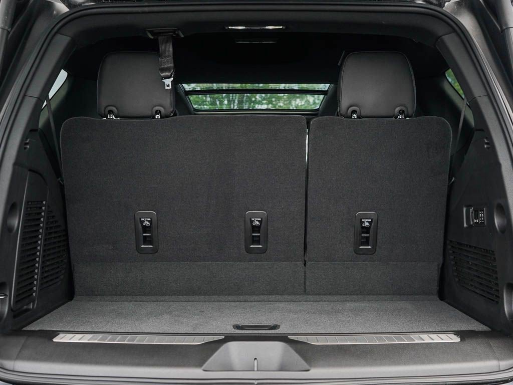 New 2026 Chevrolet Tahoe Premier AWD/4WD image 8