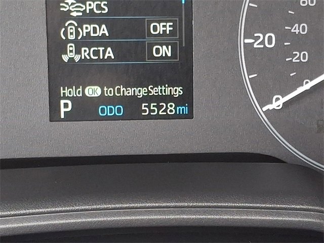 Used 2025 Toyota Corolla Cross AWD Hybrid image 18