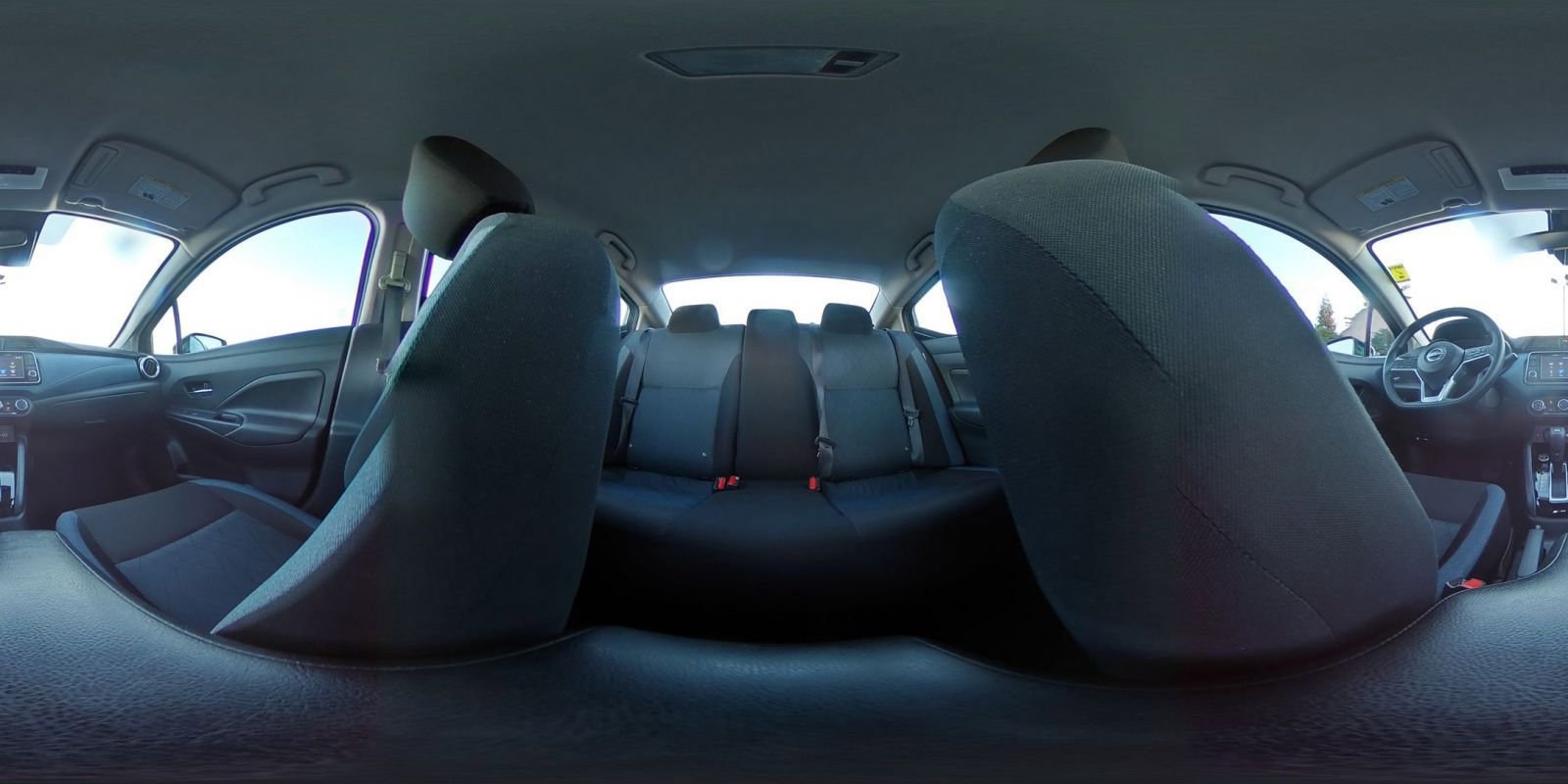 Used 2025 Nissan Versa SV image 40