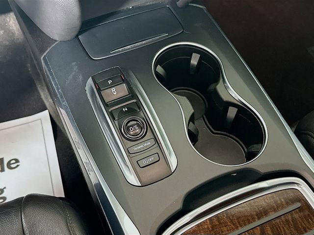 Used 2020 Acura MDX SH-AWD image 17