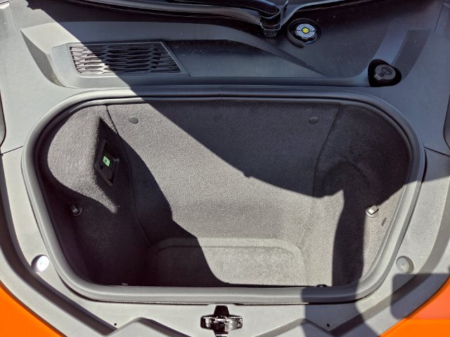Used 2022 Chevrolet Corvette Stingray Preferred Cpe w/ Battery Protection Package RWD image 30